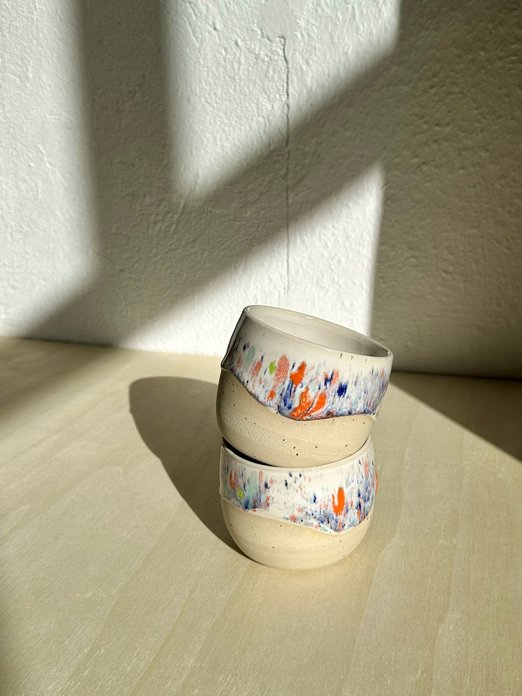 CONFETTI CUP WHITE