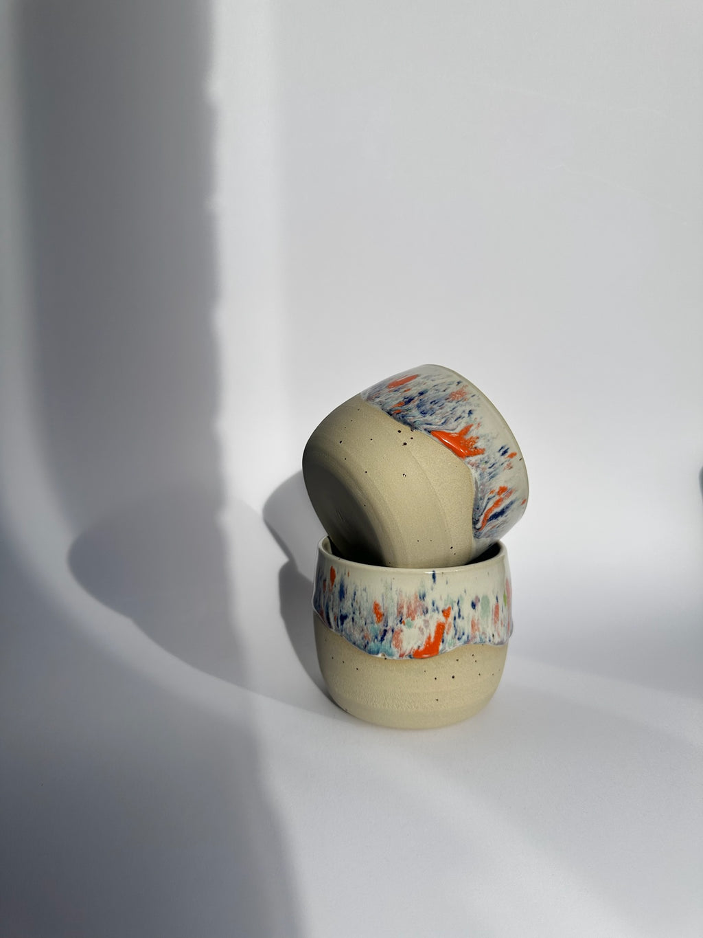 CONFETTI CUP WHITE
