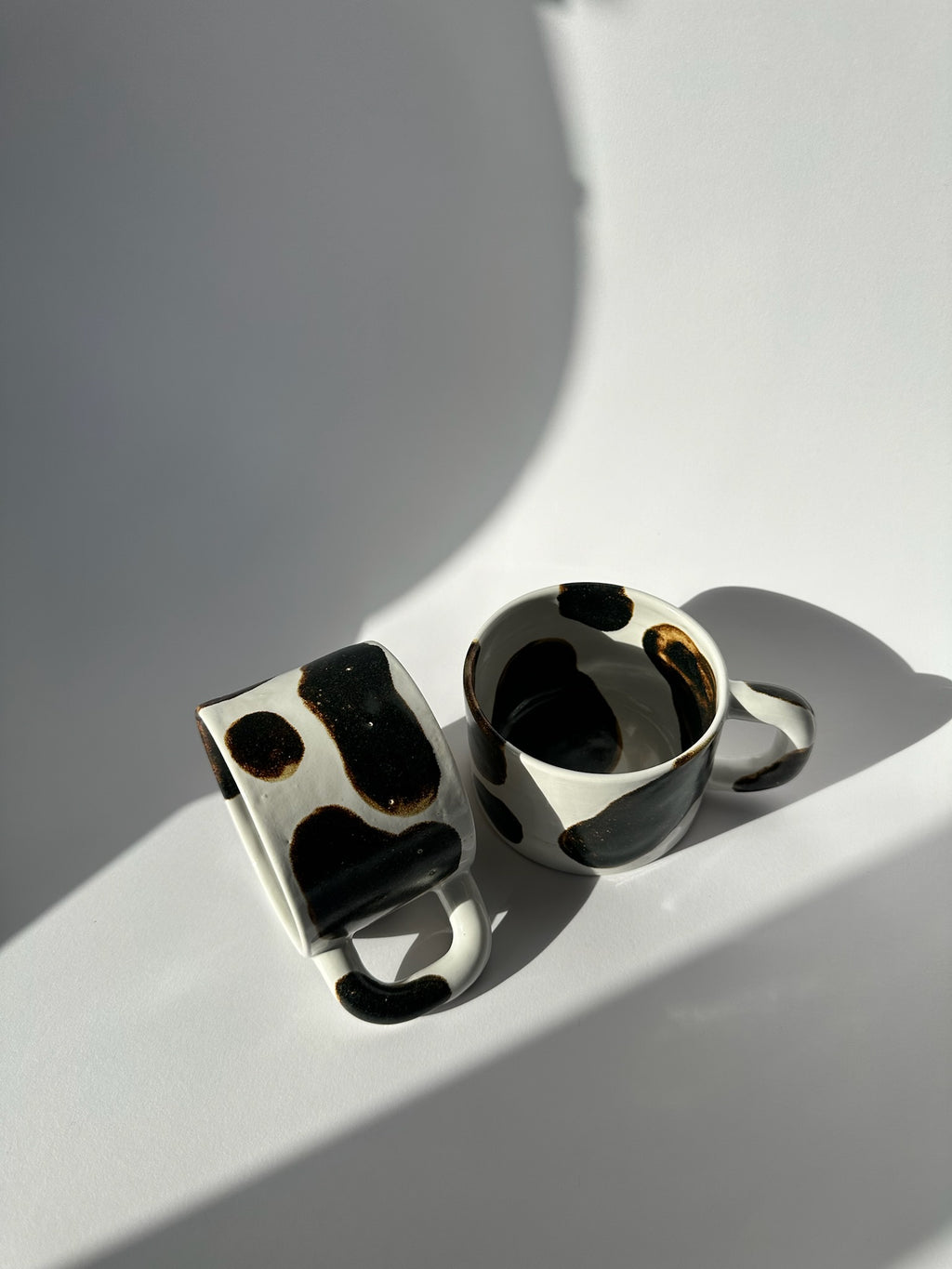 CLASSY COW MUG