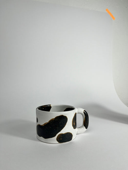 CLASSY COW MUG
