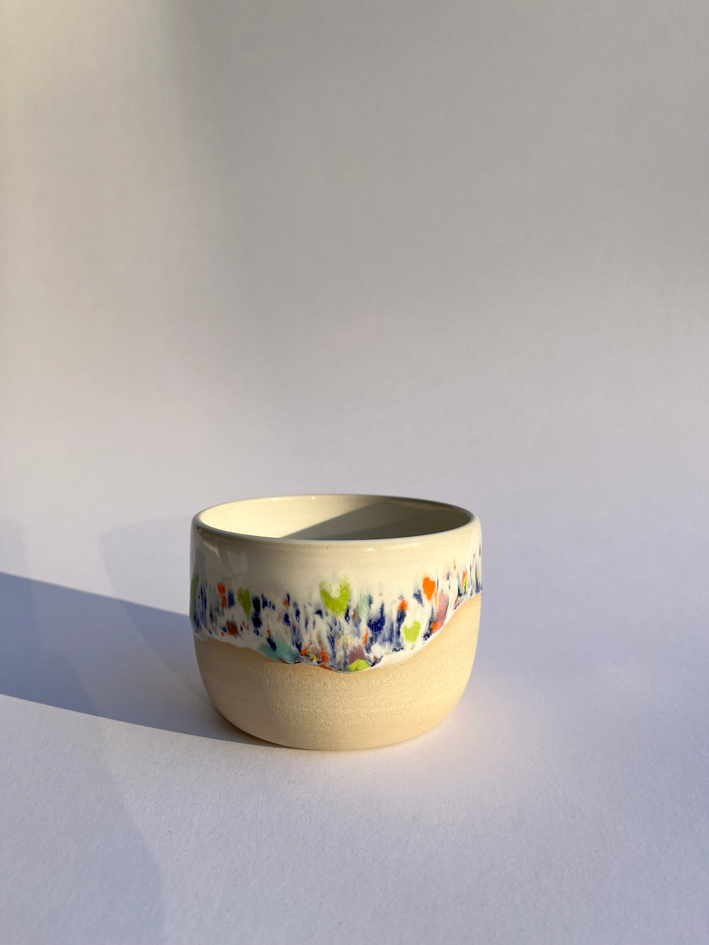 CONFETTI CUP WHITE